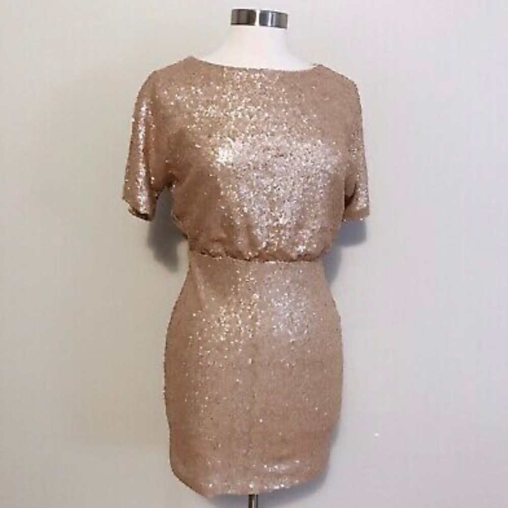 Never worn Ark&Co Rose gold sequin open back dress